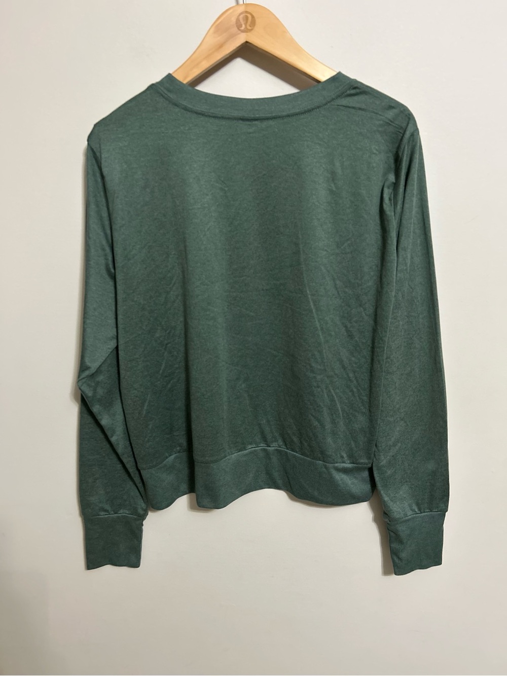 ⭐️Vuori Daydream Long Sleeve Crewneck Top XL⭐️ - Picture 4 of 4